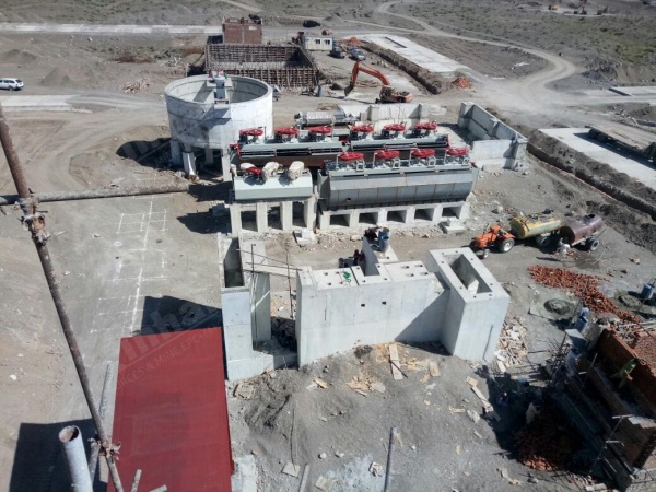 铜矿选厂设备安装